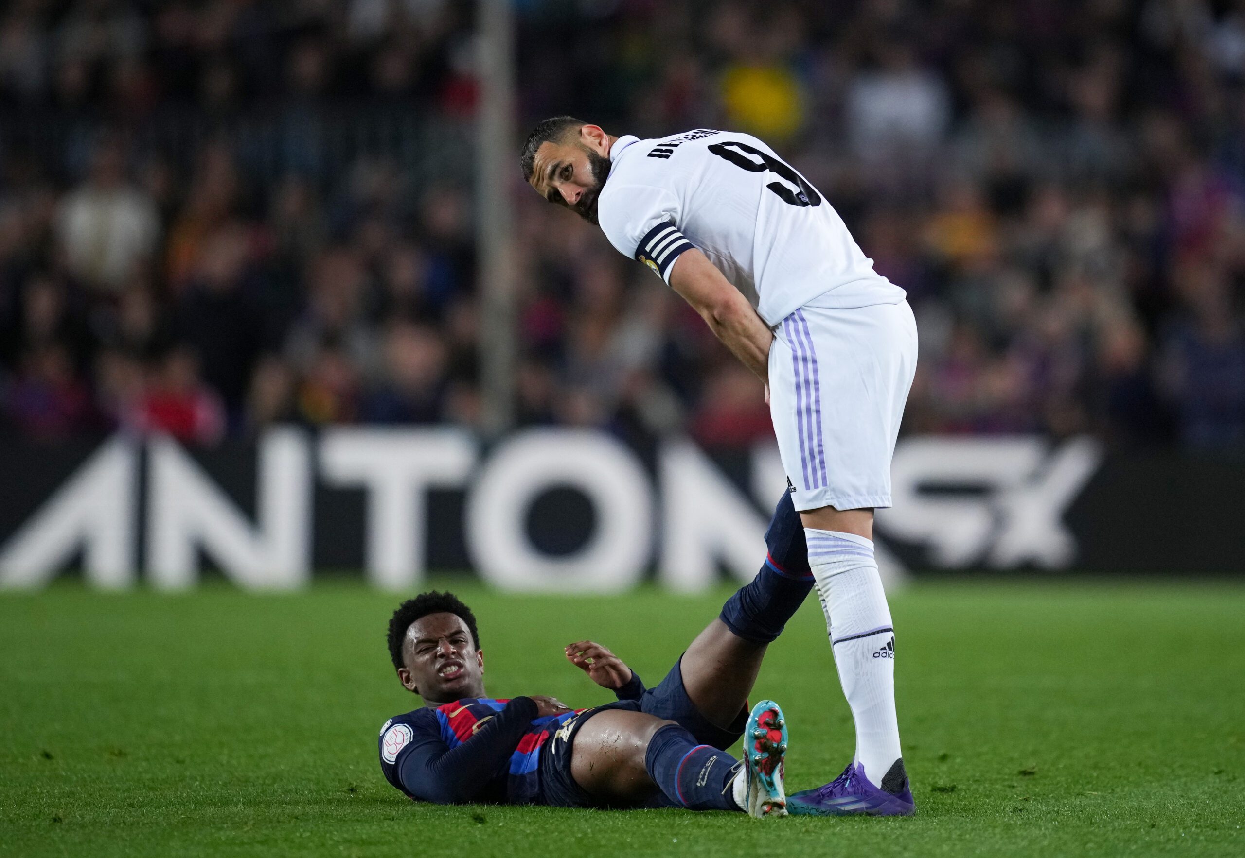 Para Benzema hay una gran diferencia de talentos entre FC Barcelona y Real Madrid. Foto: Getty Images.