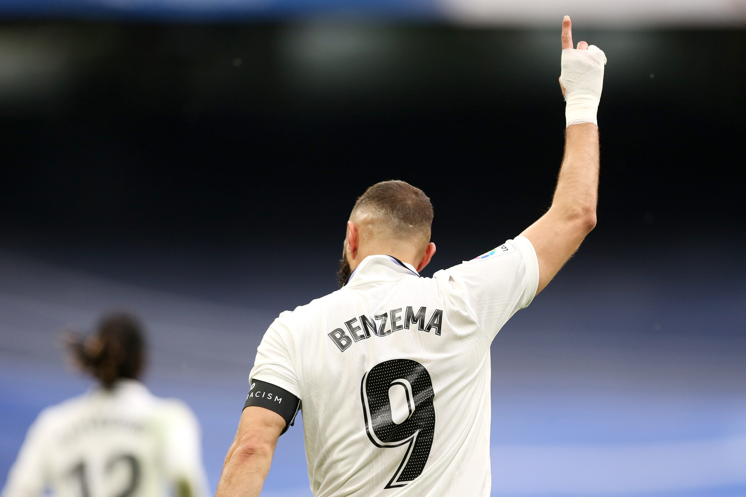 Benzema estaría a un paso de abandonar Real Madrid. Foto: Getty Images.