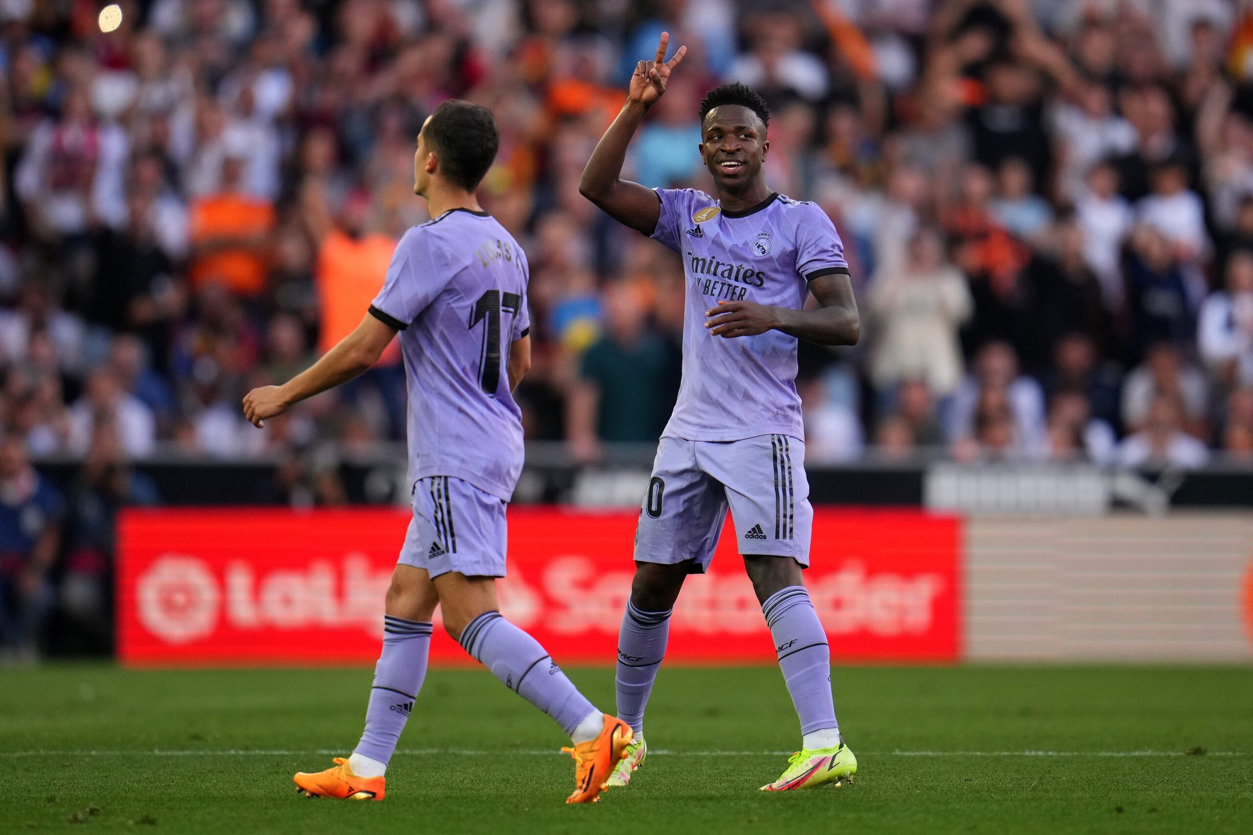 Se anuló la expulsión que sufrió Vinicius Jr. ante Valencia. Foto: Getty Images.