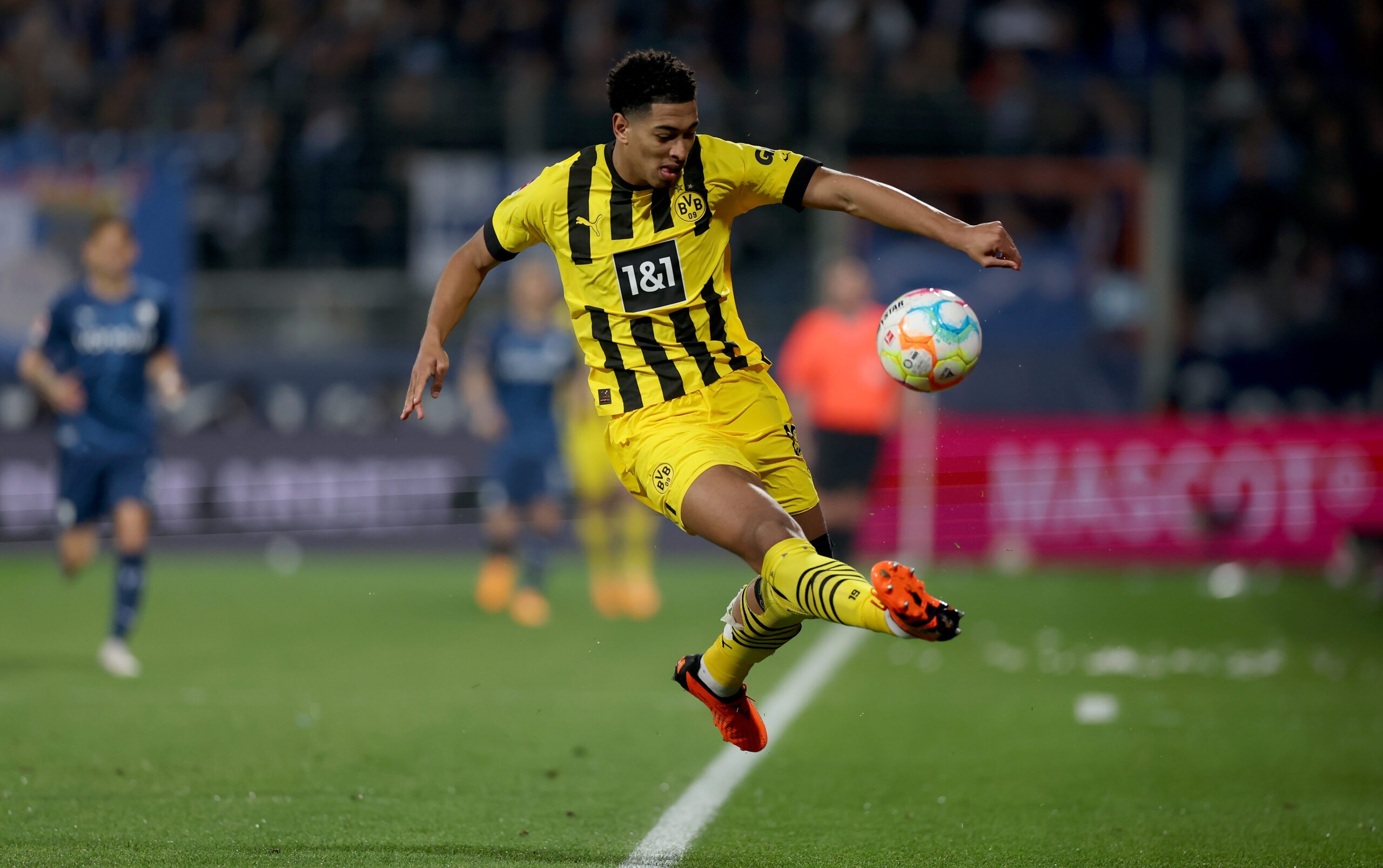 Jude Bellingham supera a todos los mediocampistas del Real Madrid en Estadísticas. Foto: Getty Images.