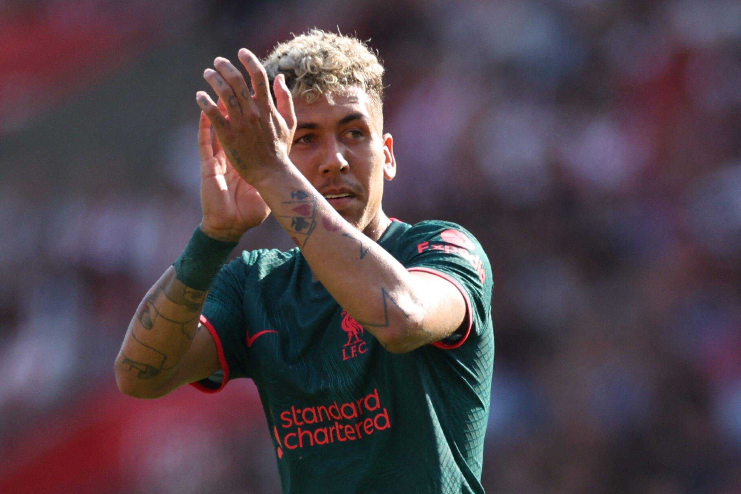 Roberto Firmino en la esfera de Real Madrid. Foto: Getty Images.