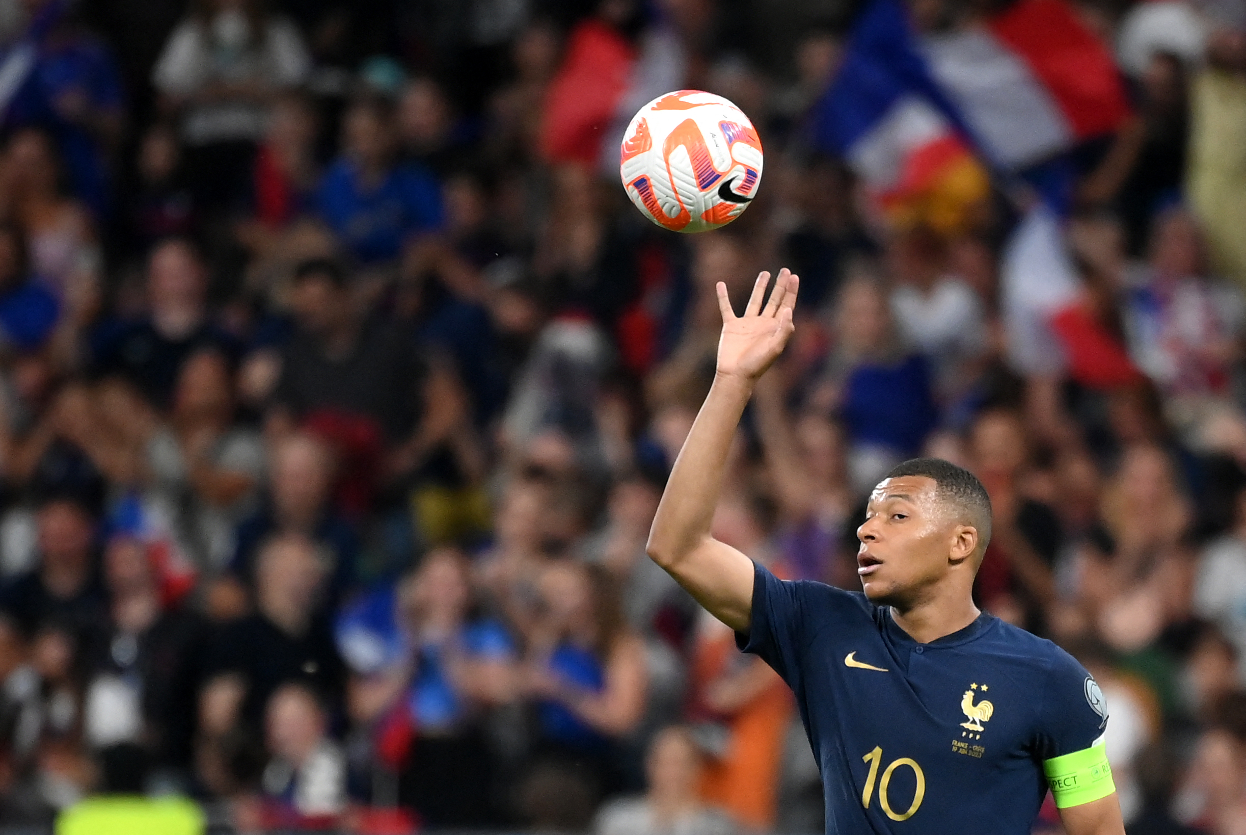 Mbappé se acerca más y más a Madrid. Foto: Getty Images.