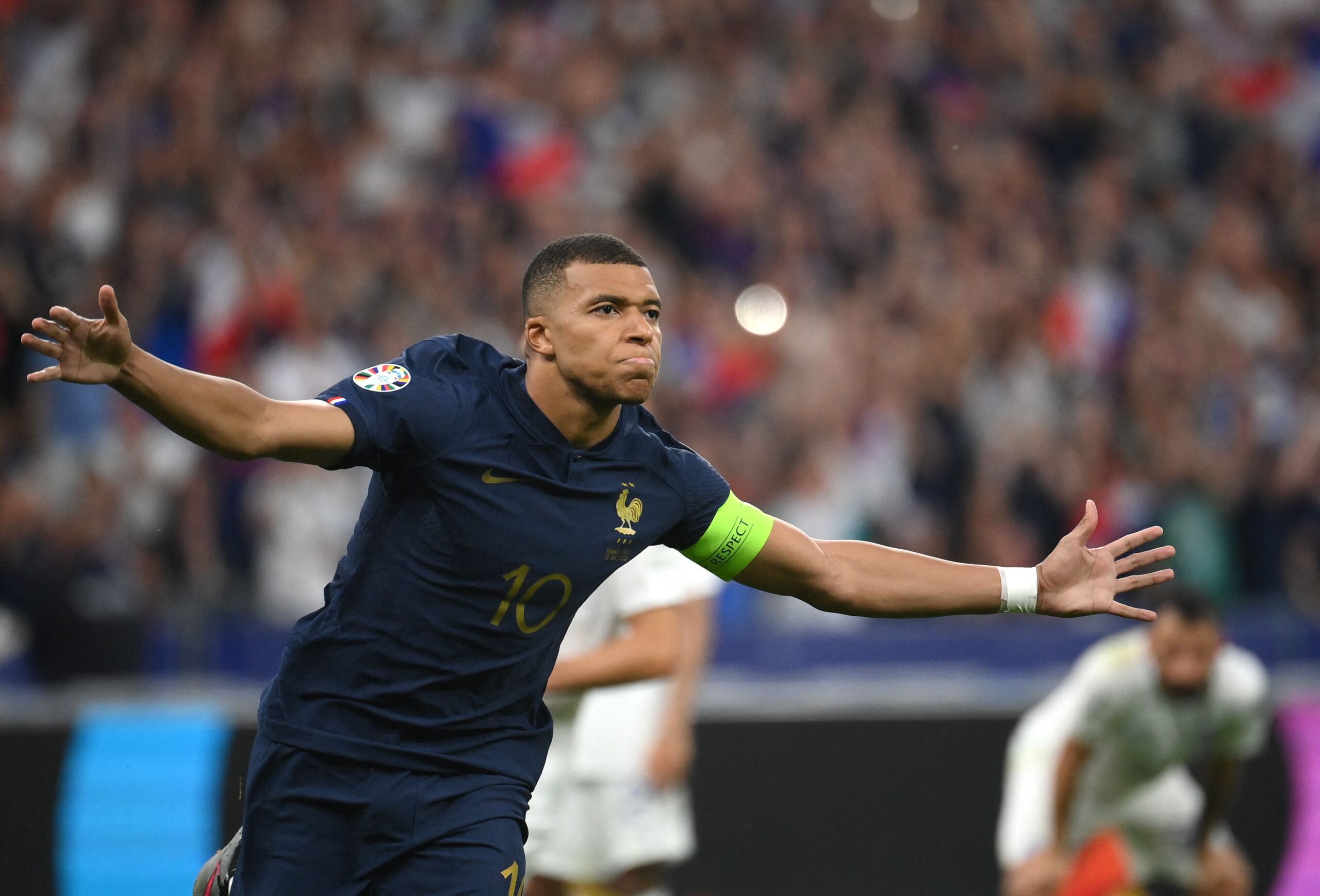 Real Madrid piensa que Mbappé puede renovar en PSG. Foto: Getty Images.