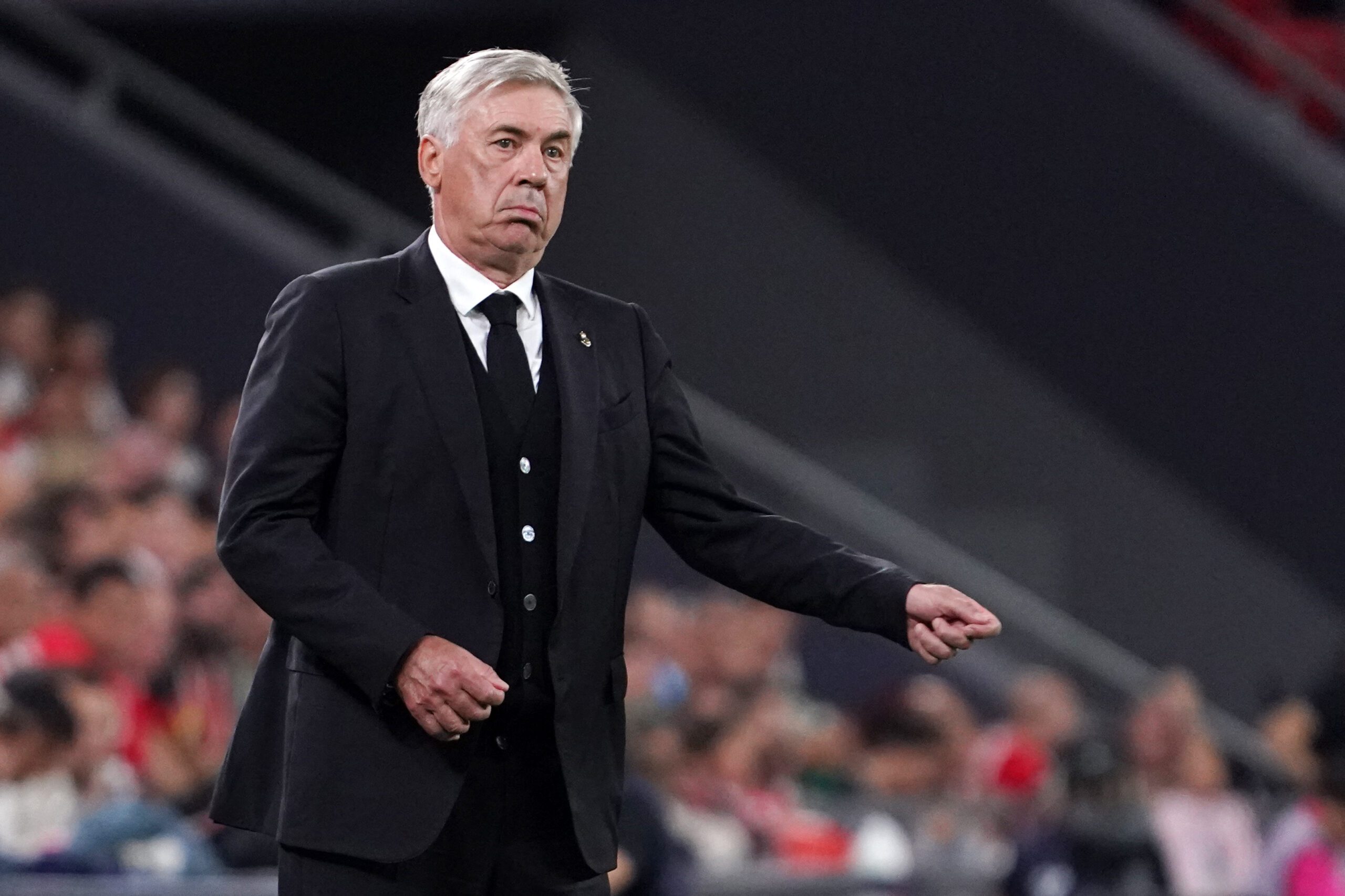 Ancelotti está preocupado por la defensa de Madrid. Foto: Getty Images..