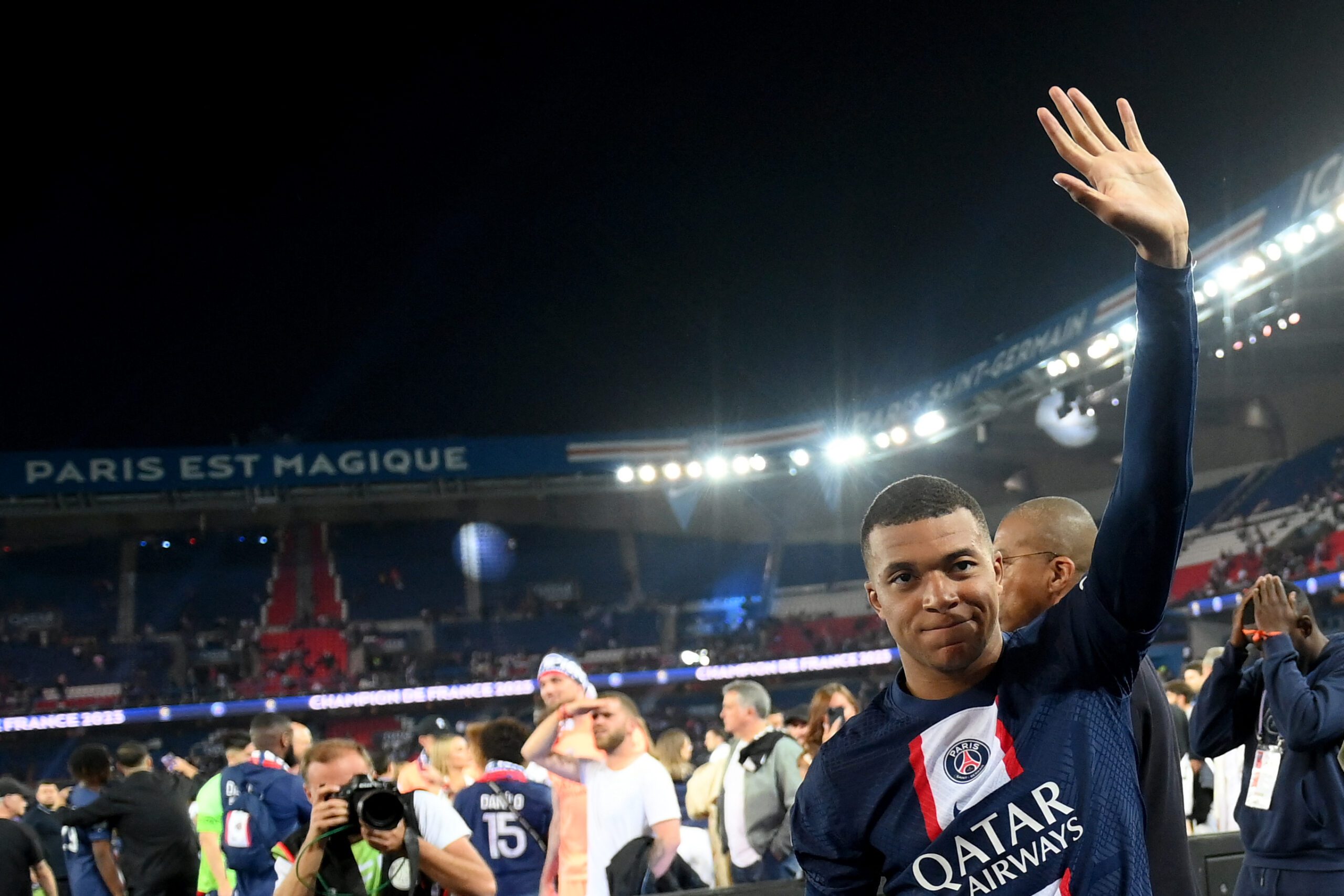 Mbappé se queda, pero sin renovar. Foto: Getty Images.