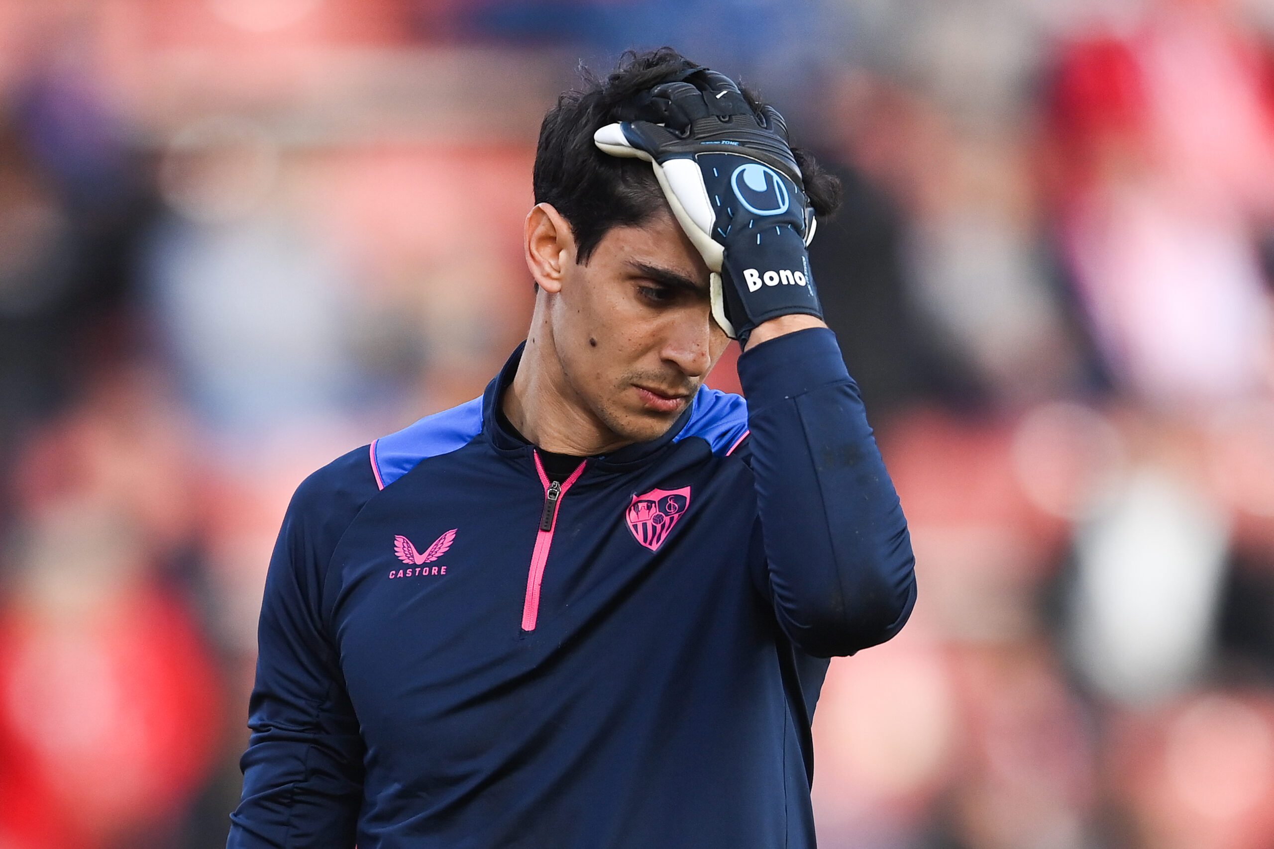 El presidente de Sevilla dice que no hay ofertas por Bono. Foto: Getty Images.