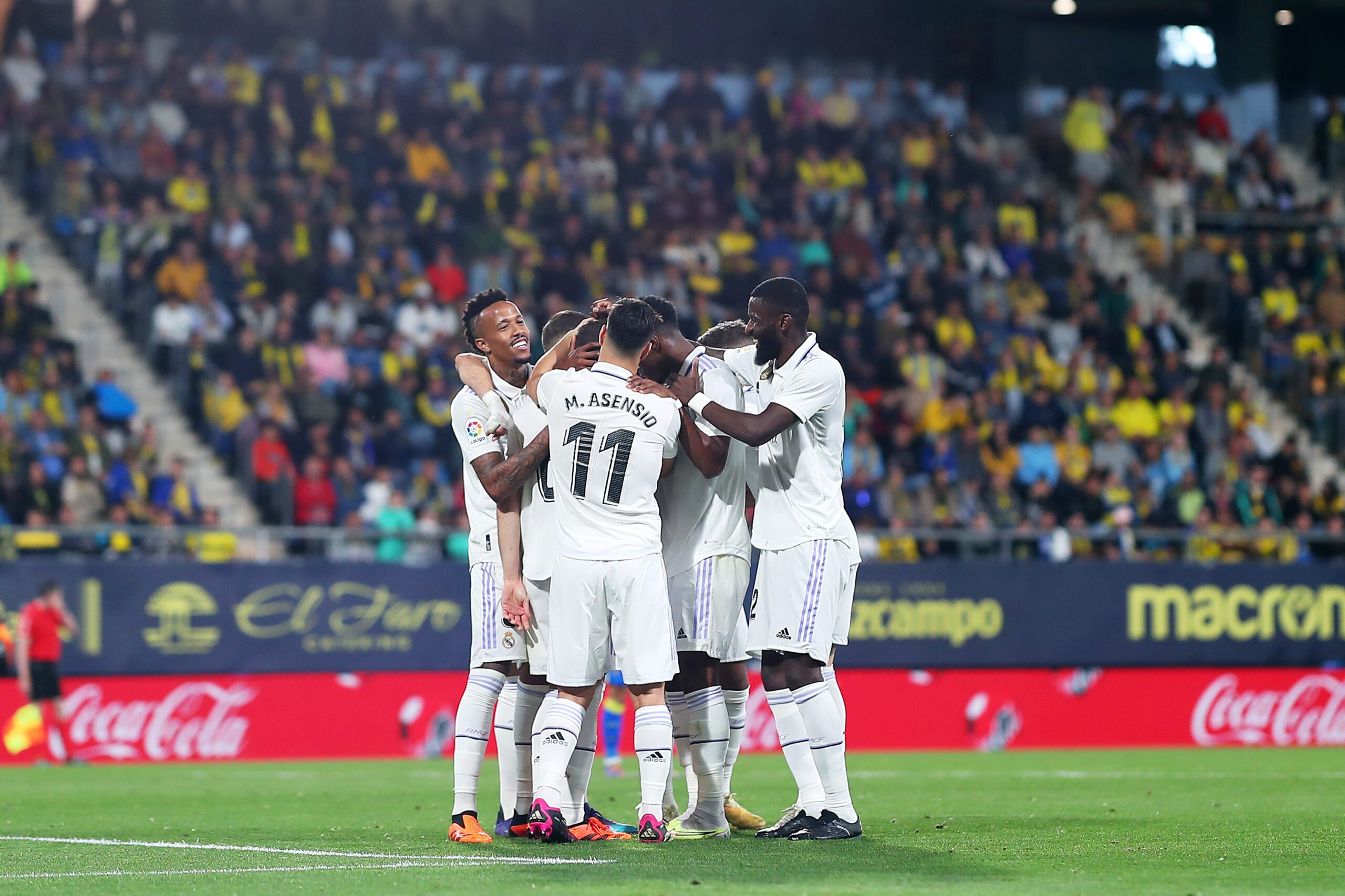 Las bajas que tiene Real Madrid ante Cádiz. Foto: Getty Images.