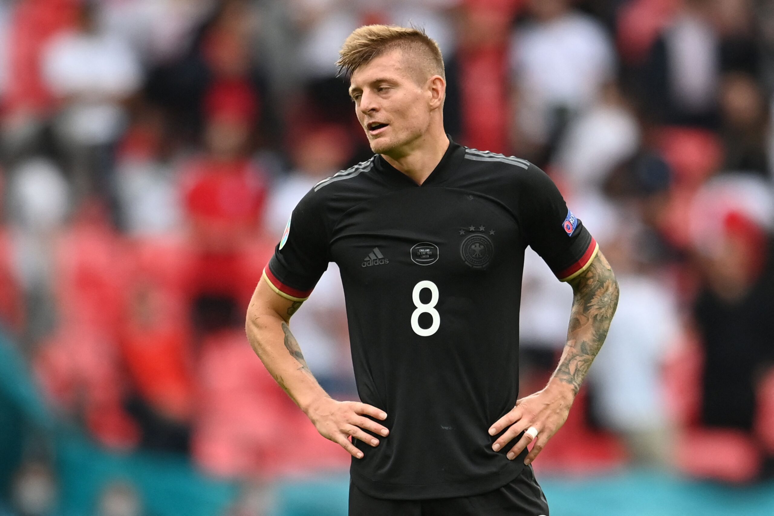 Toni Kroos pega la vuelta a Alemania. Foto: Getty Images.