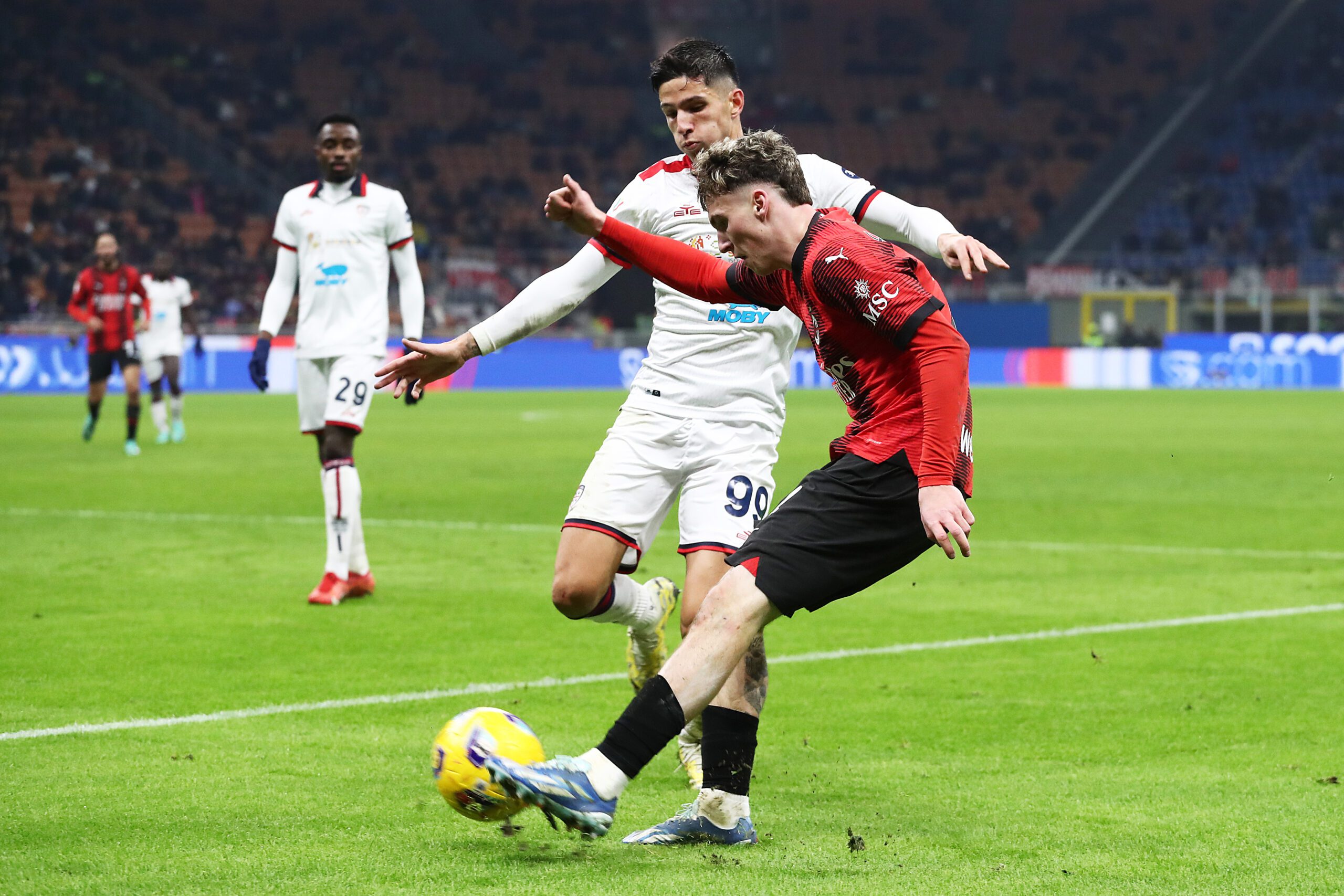 Los detalles de la venta de Alex Jiménez. Foto: Getty Images.
