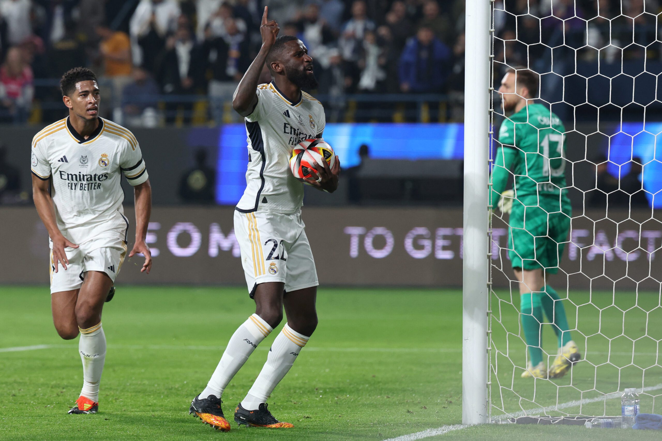 Los goleadores del Madrid en este 2024 son todos defensores.