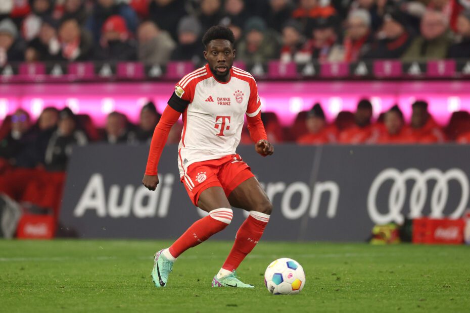 Real Madrid sabe que tendrá a Alphonso Davies, tarde o temprano. Foto: Getty Images.