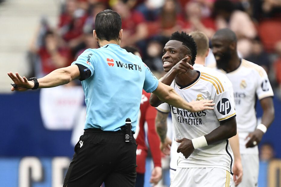 El informe del CTA confirma las agresiones a Vinicius. Foto: Getty Images.
