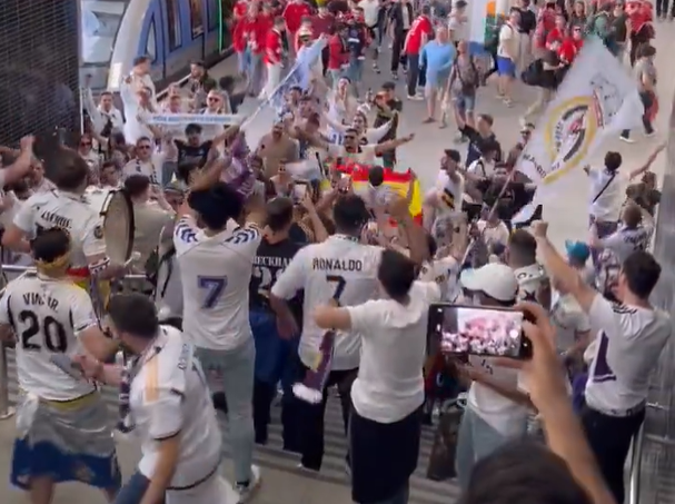 La afición del Madrid llegó al Allianz-Arena. Foto: Getty Images.