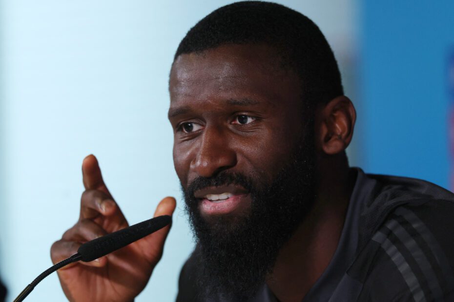 Rüdiger de cara al City de Haaland. Foto: Getty Images.
