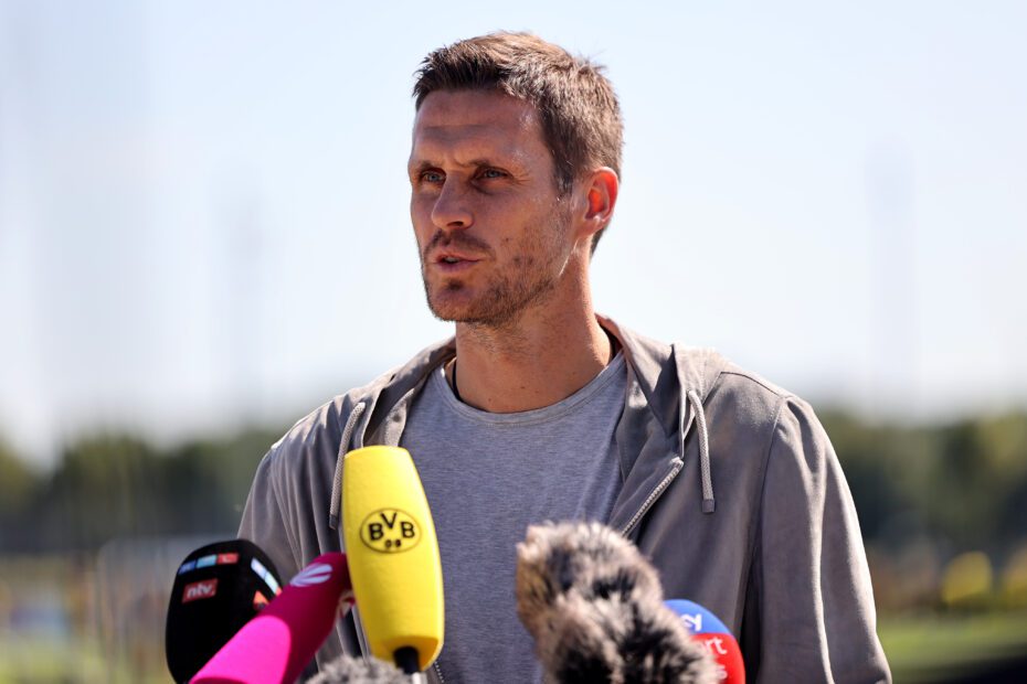 Kehl analiza la final ante el Madrid. Foto: Getty Images.