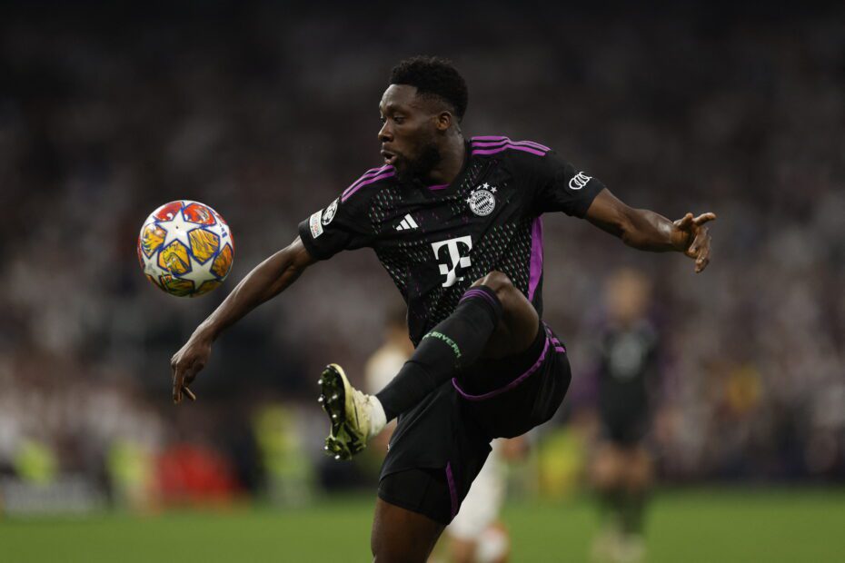 Real Madrid todavía quiere a Alphonso Davies. Foto: Getty Images.