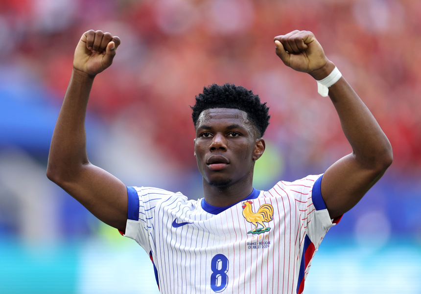 Tchouaméni calienta la previa ante España. Foto: Getty Images.